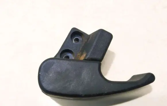 Skoda Octavia Mk1 (1U) Engine bonnet (hood) release handle 1h1823533