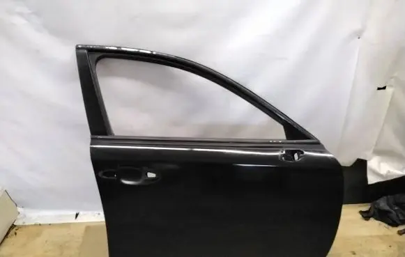 Lexus IS 220D-250-350 Front door