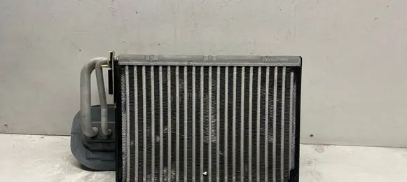 BMW 5 F10 F11 Air conditioning (A/C) radiator (interior) 9159803 7015914 523501