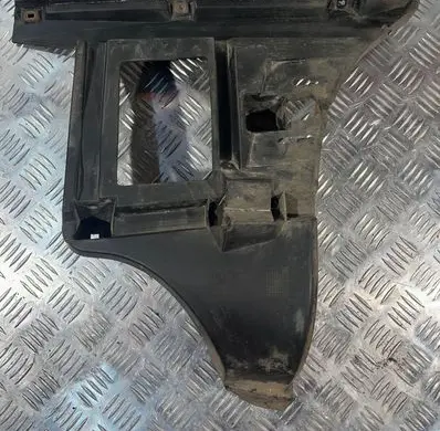Volvo XC70 Rear bumper mounting bracket 8648150