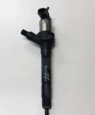 Mazda 6 Fuel injector R2AA13H50