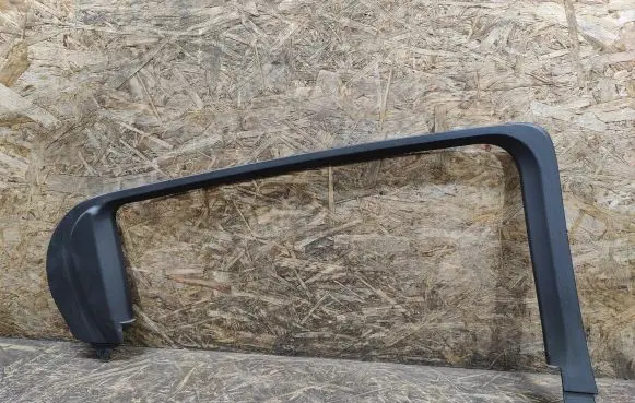 Other rear door trim element