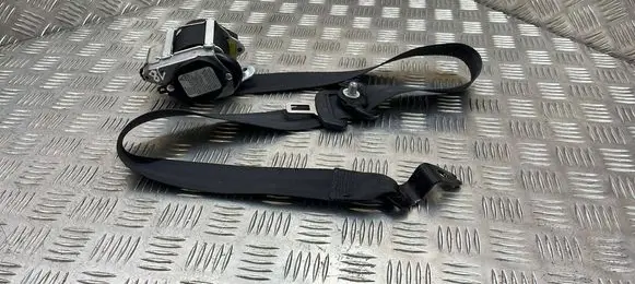 Seat Toledo IV (NH) Front seatbelt 621492600 008L000