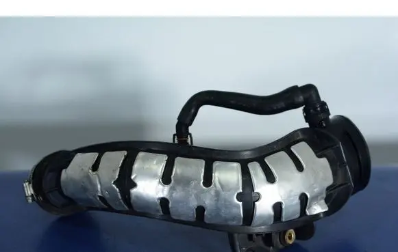 Ford Fusion Air intake hose/pipe CV619R504BB