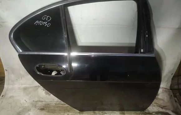 Rear door