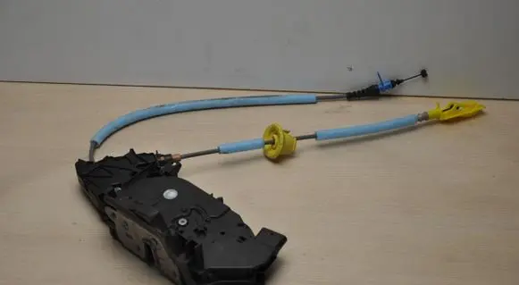 BMW 2 F44 Rear door lock 7956151