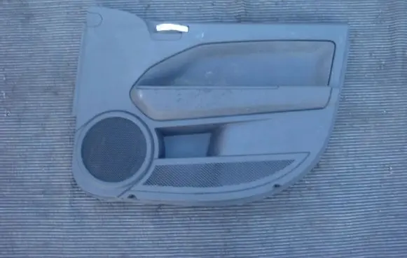 Dodge Caliber Front door card panel trim 65415621aj