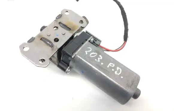 Volvo S80 Seat adjustment motor 988582104