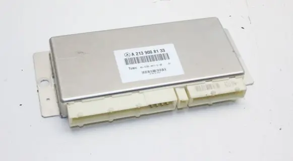 Mercedes-Benz EQC Air suspension control unit module (rear) A2139008133