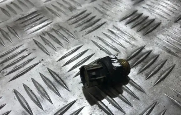 Coolant temperature sensor
