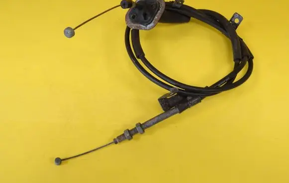 Hyundai Sonata Throttle cable 