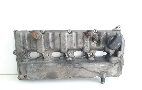 KIA Sorento Rocker cam cover 