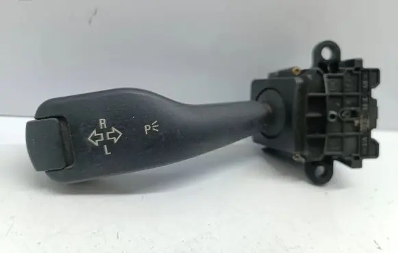 BMW 3 E46 Indicator stalk 8363668 01104010