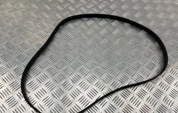 Dodge Charger Alternator belt 04861928AA