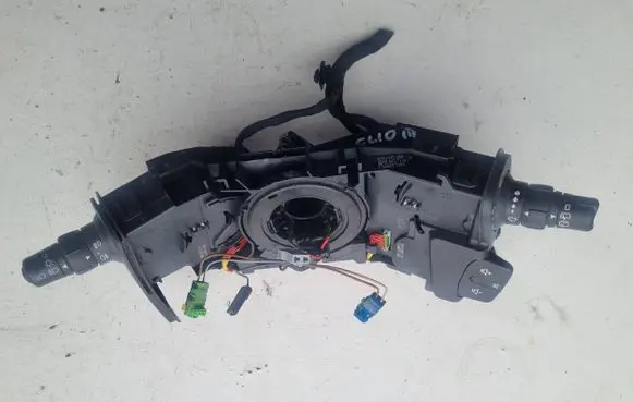 Renault Clio III Light switch 88102002119