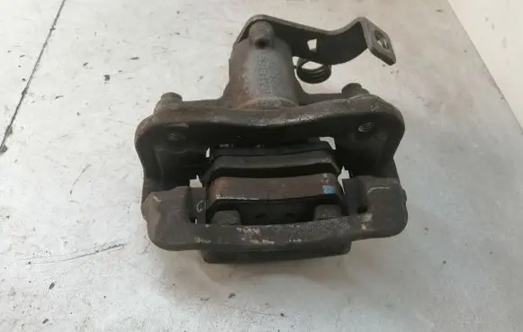 Hyundai i20 (GB IB) Front brake caliper 53140169