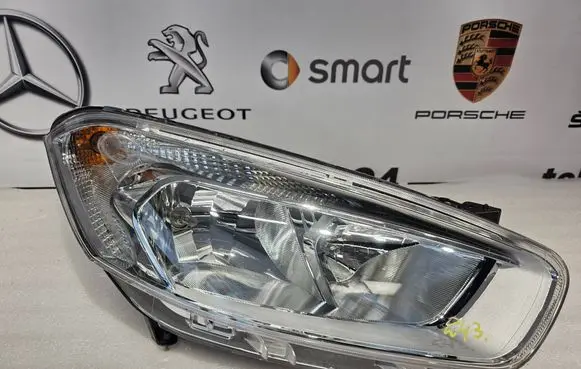 Ford Turneo Courier Headlight/headlamp ET7613W029AM ET7613W029