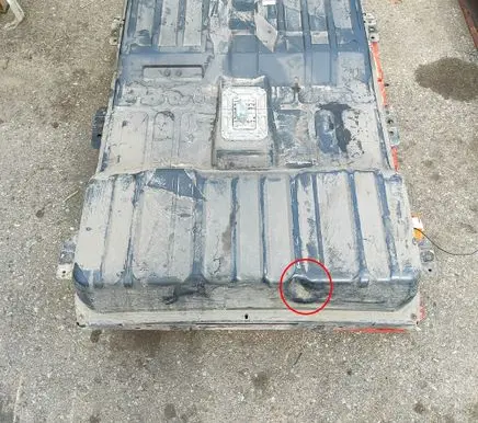 Nissan Leaf II (ZE1) Hybrid / electric car battery 295B05SB5A