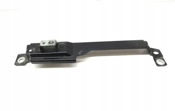 Volvo XC60 Fender mounting bracket 31424580