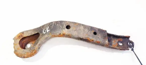 Subaru Legacy Bracket in trunk/boot 