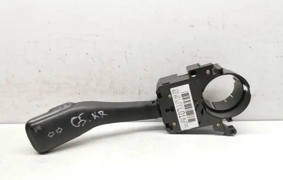 Audi A6 S6 C5 4B Indicator stalk 8L0953513G