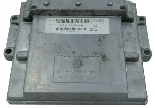 Ford Focus Engine control unit/module 6G9112A650VB AJVB