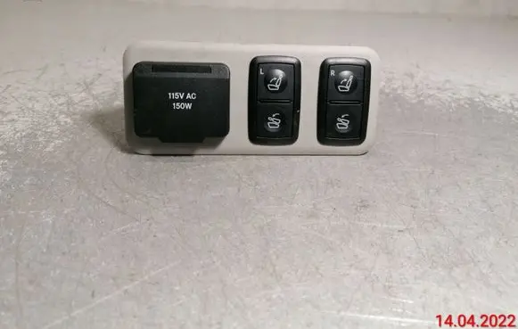 Mercedes-Benz GL X164 Seat control switch A0008205351