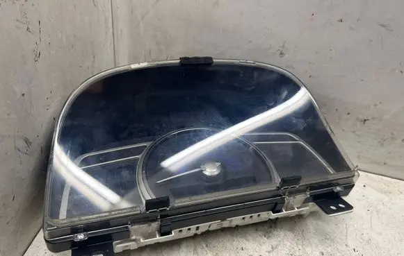 Honda Civic Speedometer (instrument cluster) HR0350105