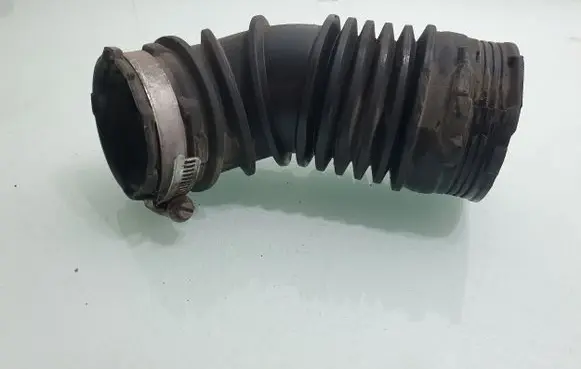 Dacia Dokker Air intake hose/pipe 165758477R