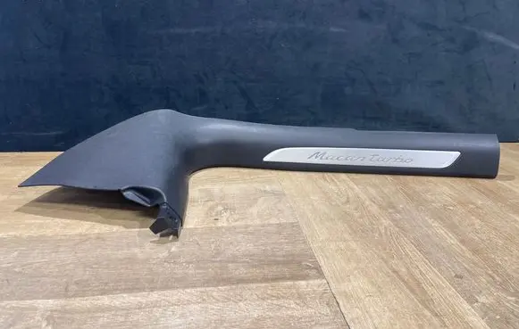 Porsche Macan (95B) Front sill trim cover 95B863483A