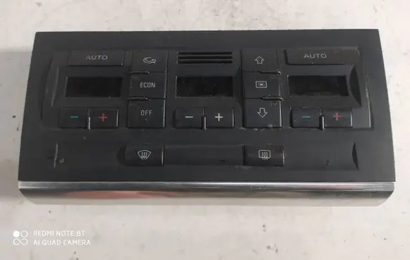 Audi A4 S4 B7 8E 8H Climate control unit 8E0820043AJ 0185747