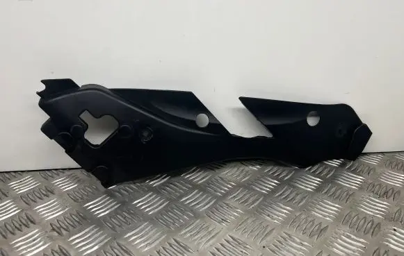 Mercedes-Benz C W204 Under headlight/headlamp trim A2048261424