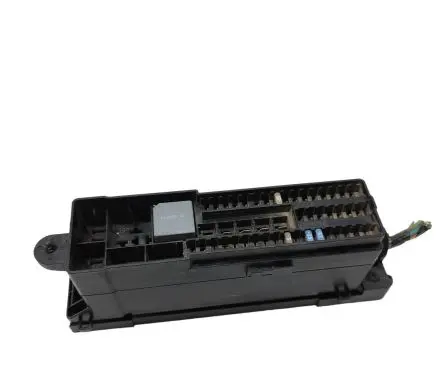 Ford Focus Fuse module BV6T14A301HB