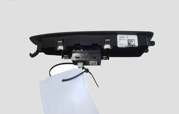 BMW 1 F20 F21 Electric window control switch 920810702 L2A05754