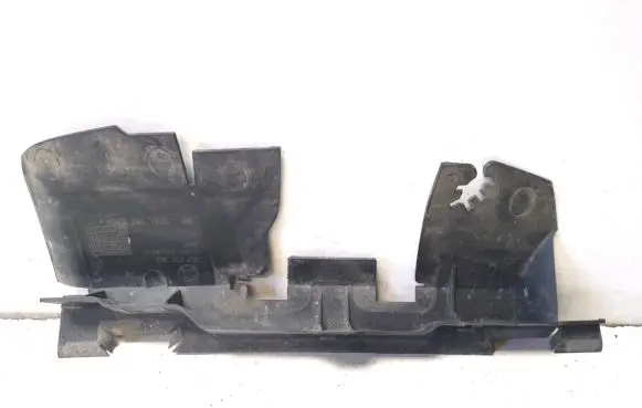 Skoda Yeti (5L) Intercooler air guide/duct channel 5L0121283