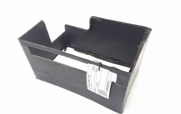 Toyota Avensis T270 Battery box tray cover/lid 2889926080