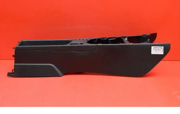 Toyota Yaris Cross Center console 