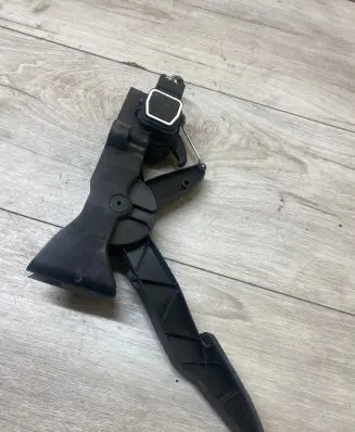 Mercedes-Benz A W169 Accelerator throttle pedal A1693000304 071004 000049