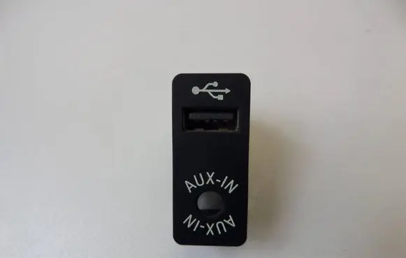 Mini One - Cooper R57 AUX in-socket connector 9229247