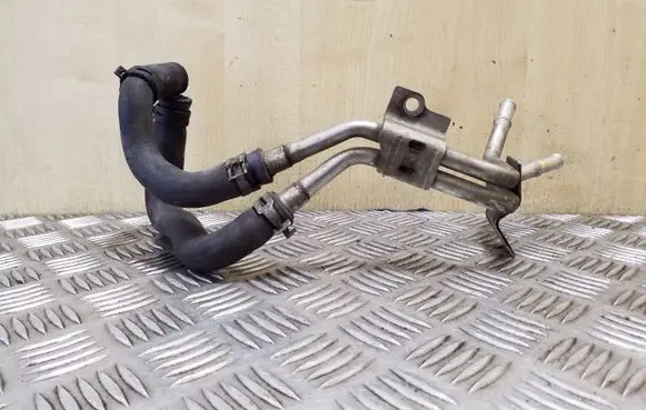 Nissan Qashqai Engine coolant pipe/hose