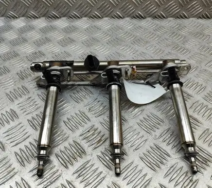 Mercedes-Benz GLE (W166 - C292) Fuel main line pipe A2760702195