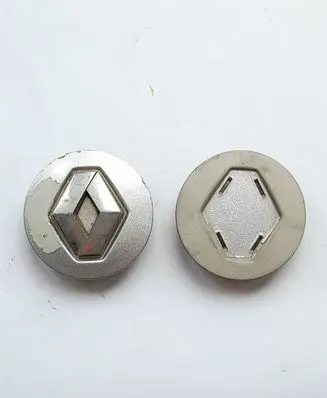 Renault Vel Satis R20 wheel hub/cap/trim 8200043899