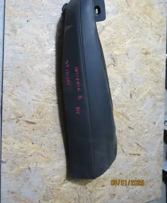 Opel Insignia B Front passenger seat console base 39131394 10052018