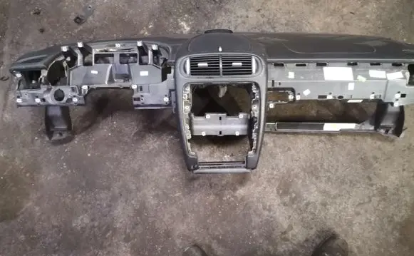 Porsche Cayenne (9PA) Dashboard