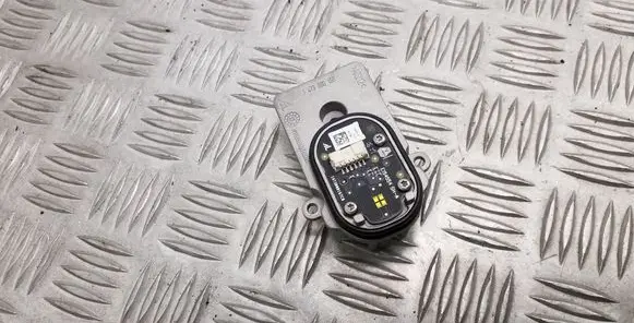Volkswagen Tiguan LED ballast control module 1473000168