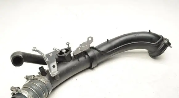 Mercedes-Benz GLC C253 Air intake hose/pipe A2540980500