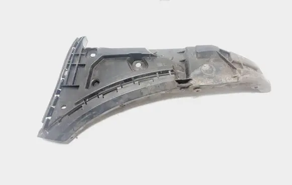 Volvo XC90 Front bumper mounting bracket 30698129