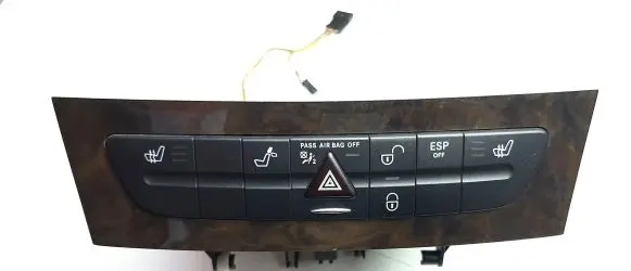 Mercedes-Benz E W211 A set of switches A2116800552 M6275