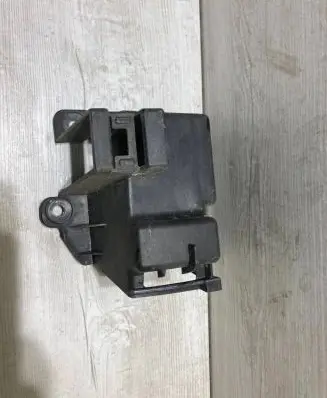 Ford B-MAX Rear bumper mounting bracket AV1117A881AB