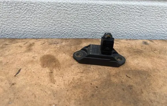 Mercedes-Benz S W220 Airbag deployment crash/impact sensor 0025426918 02W41